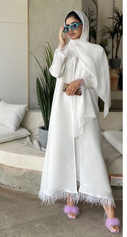 Decent Abaya Styles for Muslim Ladies