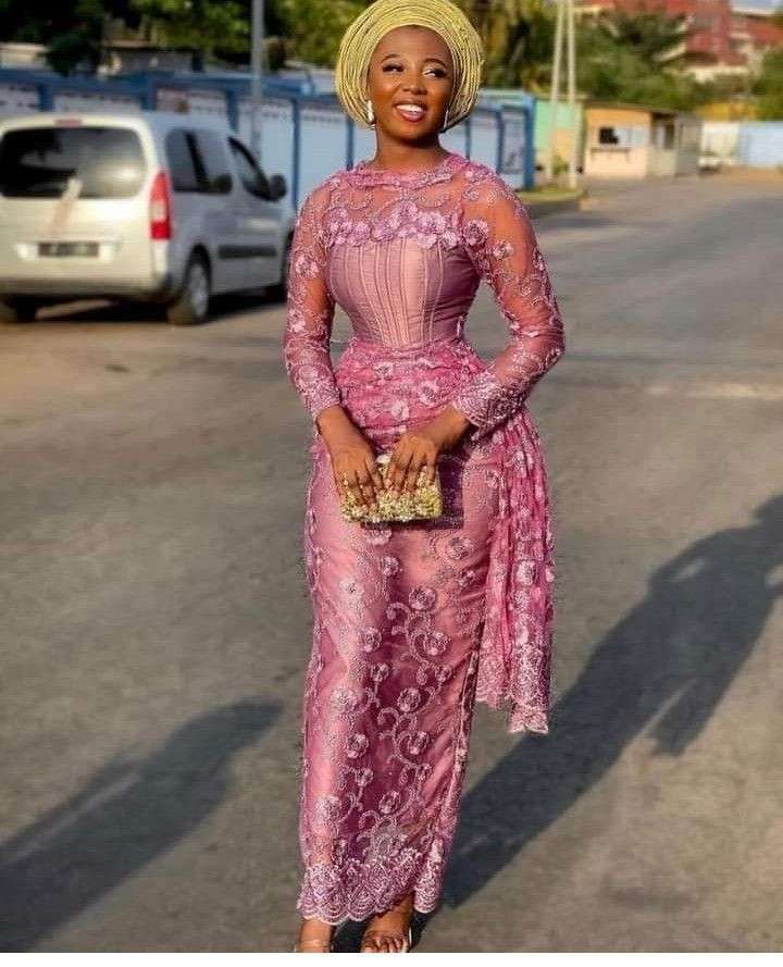 Best Asoebi Styles for Wedding and Party Guests in 2022