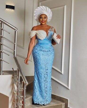 Best Asoebi Styles for Wedding and Party Guests in 2022