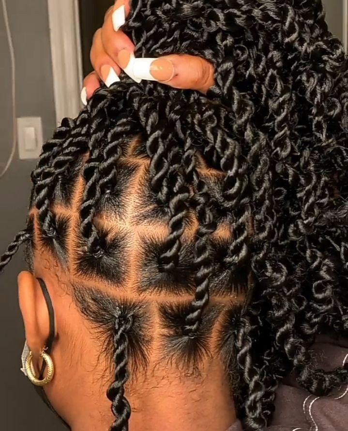 Stylish and Easy Protective Hairstyles for Natural Hair in 2022