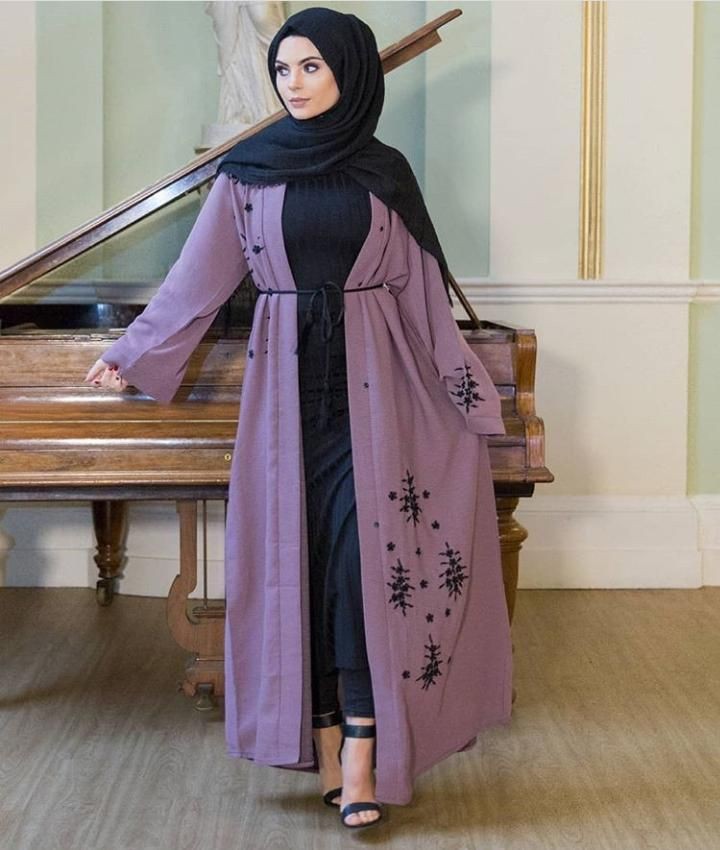 Decent Abaya Styles for Muslim Ladies