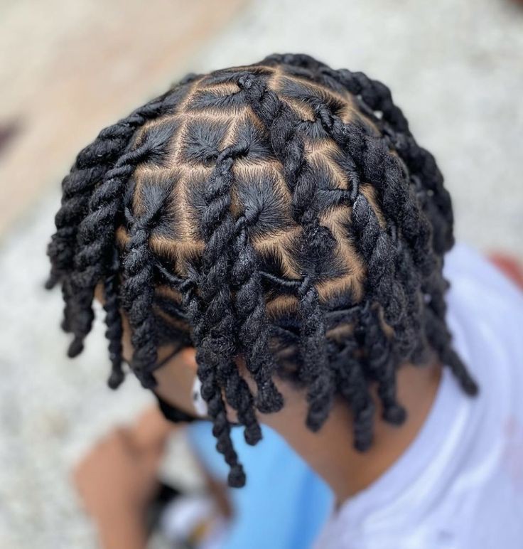 Stylish and Easy Protective Hairstyles for Natural Hair in 2022