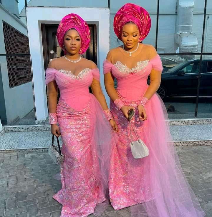 Best Asoebi Styles for Wedding and Party Guests in 2022