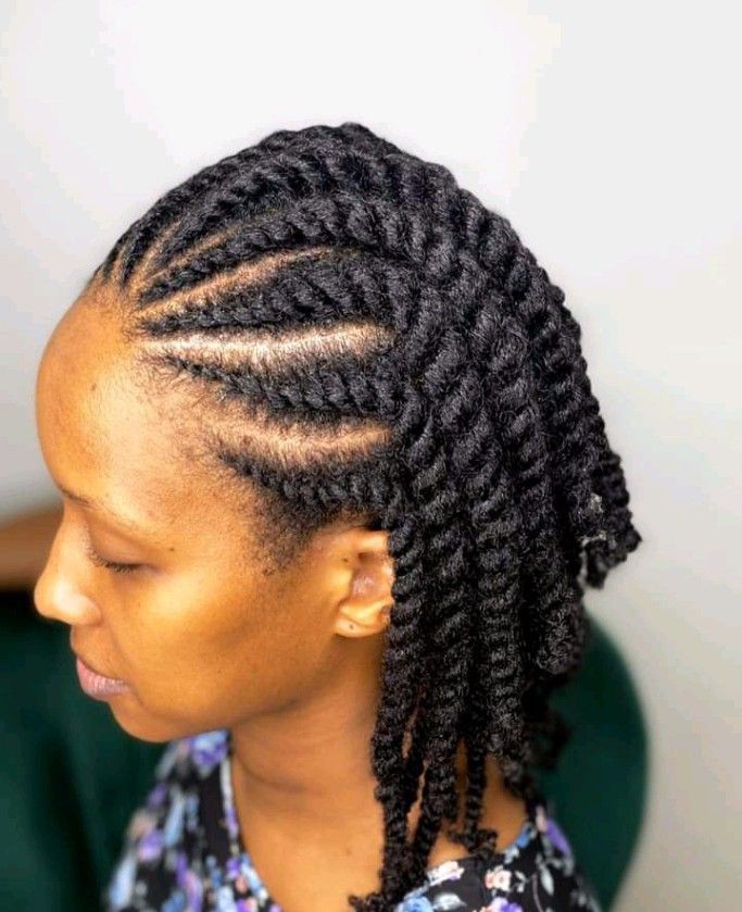 Stylish and Easy Protective Hairstyles for Natural Hair in 2022