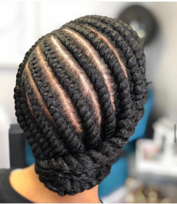 Stylish and Easy Protective Hairstyles for Natural Hair in 2022