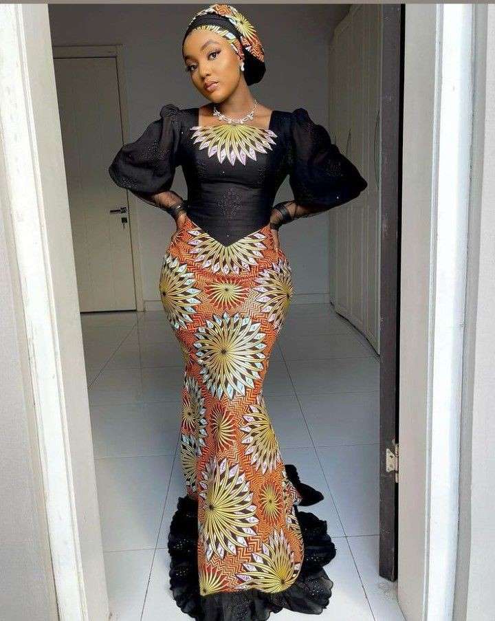 Best Asoebi Styles for Wedding and Party Guests in 2022