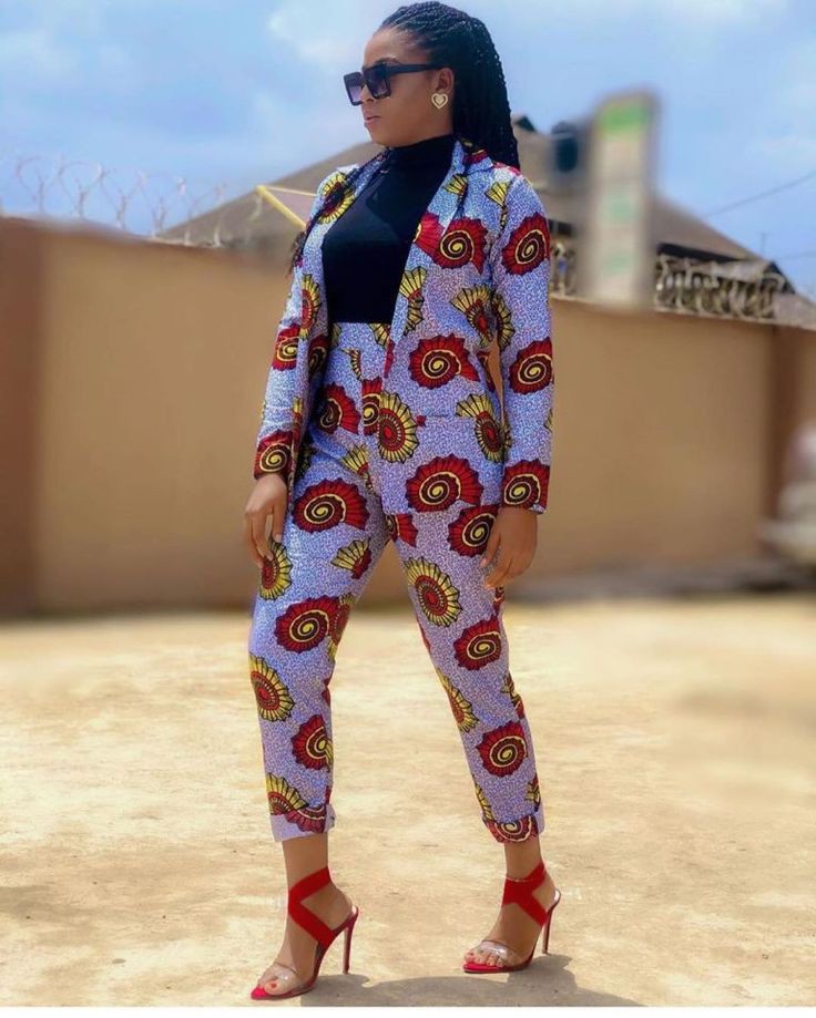 30 Latest Ankara Suit Styles for Ladies