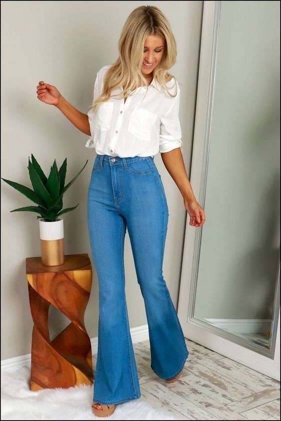 How To Wear Bootcut Jeans- Stylish Ways To Rock Your Bootcut Jeans in 2022