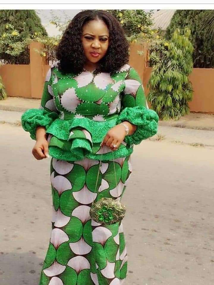 Latest Ankara Styles for Older Mothers in 2022