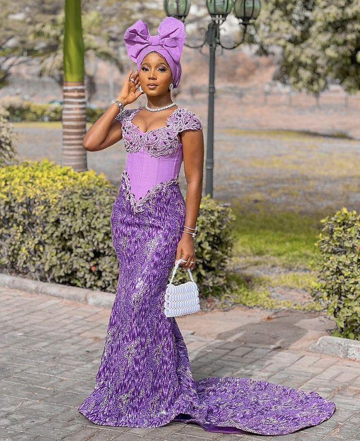 3 Yards Asoebi Styles for Wedding Guests in 2022