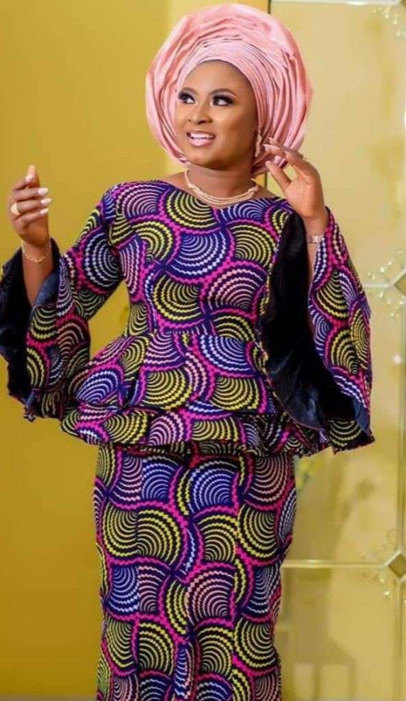 Latest Ankara Styles for Older Mothers in 2022