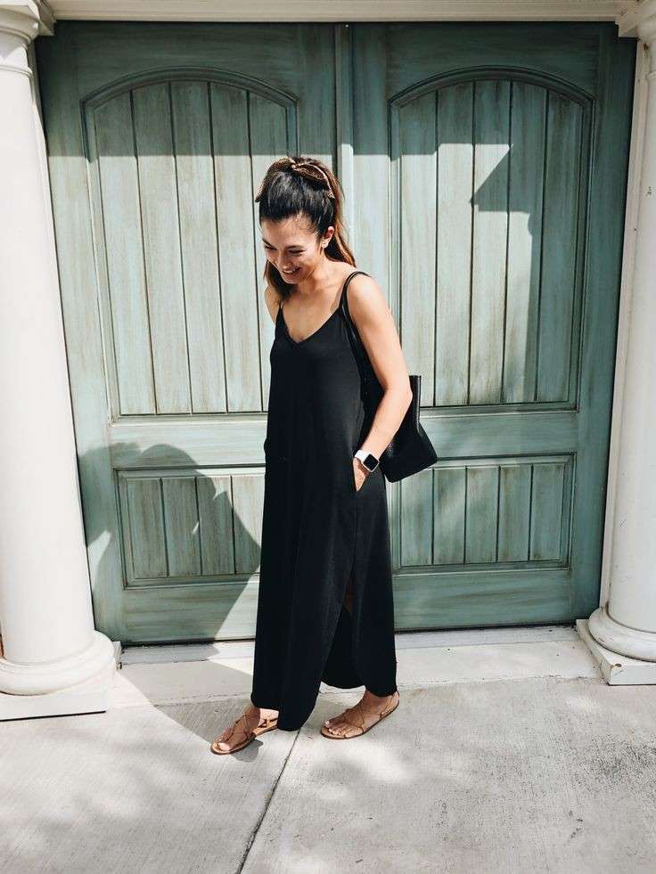 How to Wear a Black Maxi Dress in Summer in 2022: 6 Best Ways To Wear Summer Black Dress