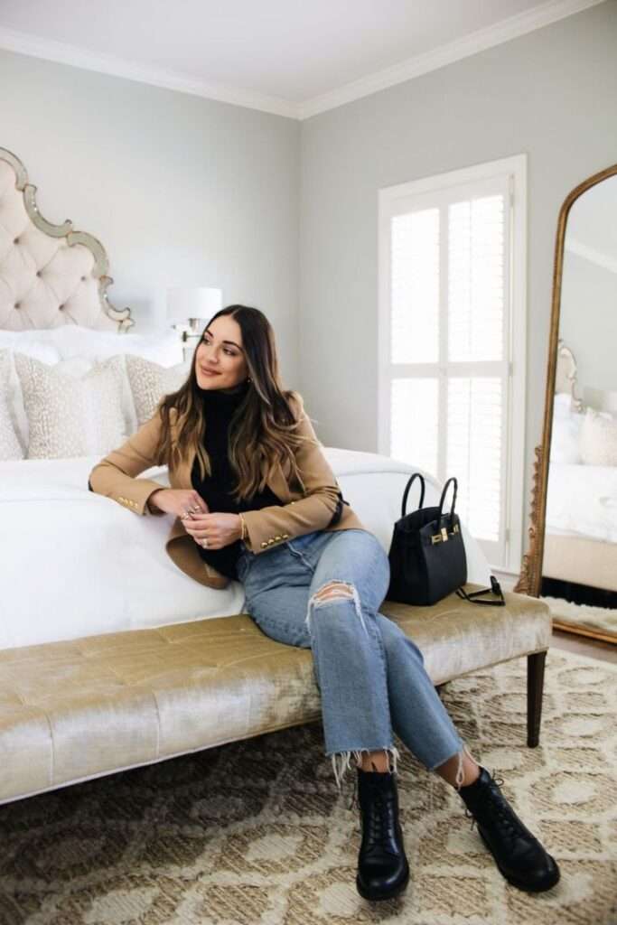 How to Wear Combat Boots With Jeans: 5 Best Ways to Style Combat Boots With Jeans