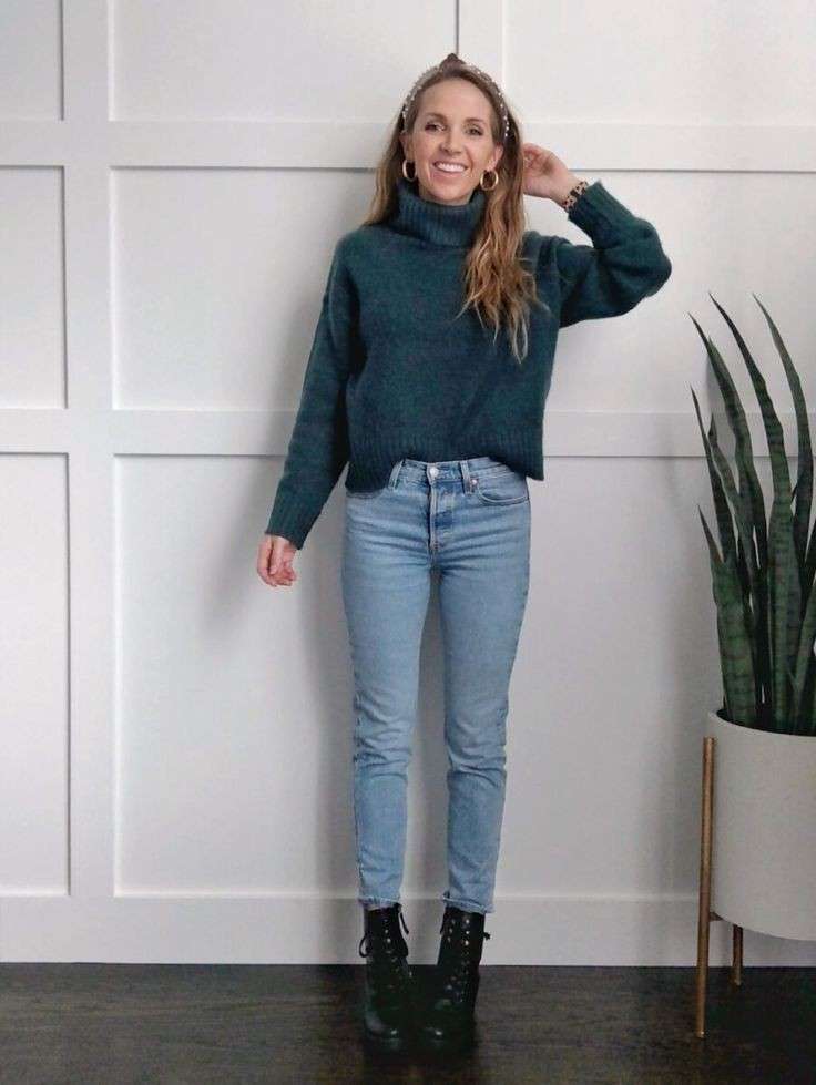 How to Wear Combat Boots With Jeans: 5 Best Ways to Style Combat Boots With Jeans