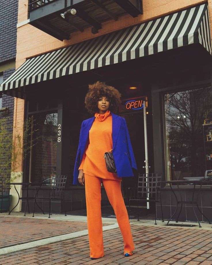 How To Wear Orange and Blue Outfit