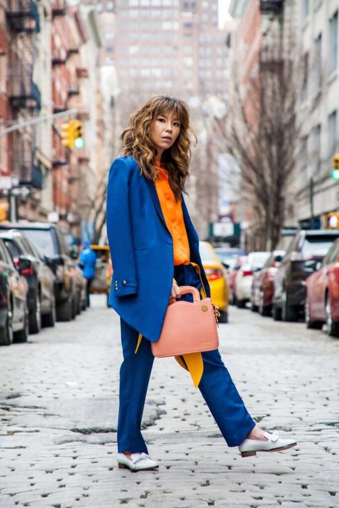 How To Wear Orange and Blue Outfit
