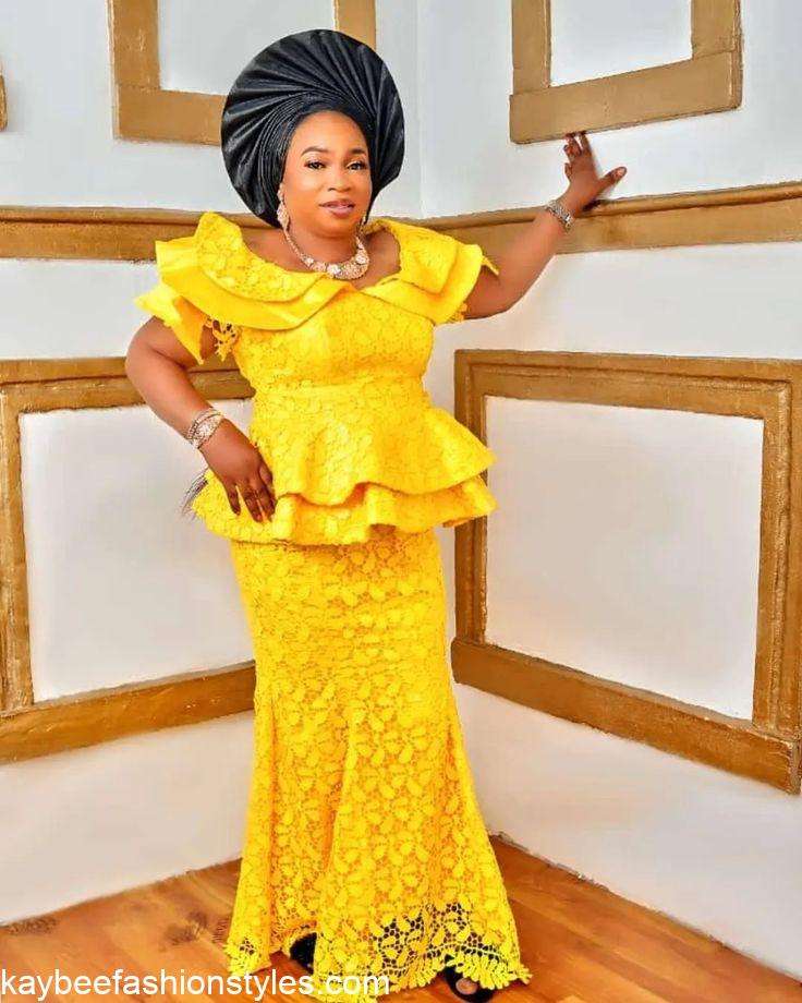 Latest Lace Skirt & Blouse Styles For Gorgeous Madams in the House