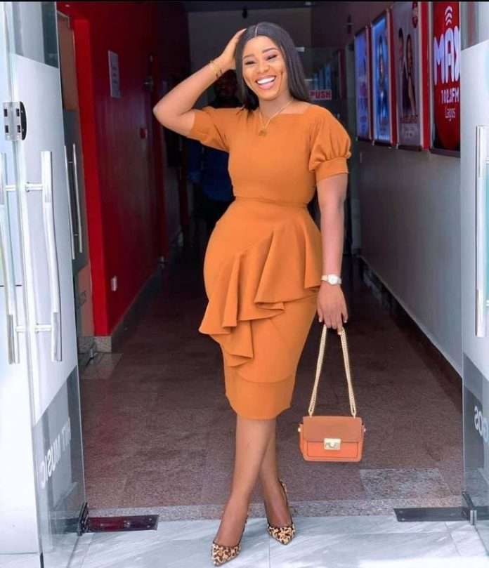 Latest Material Styles for Ladies in 2022 and 2023 - Kaybee Fashion Styles