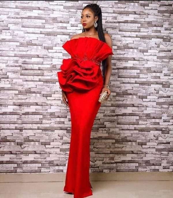 Best Crepe Material Gown Styles in Nigeria - Kaybee Fashion Styles