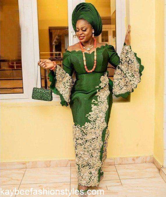 Blouse and iro discount styles with lace