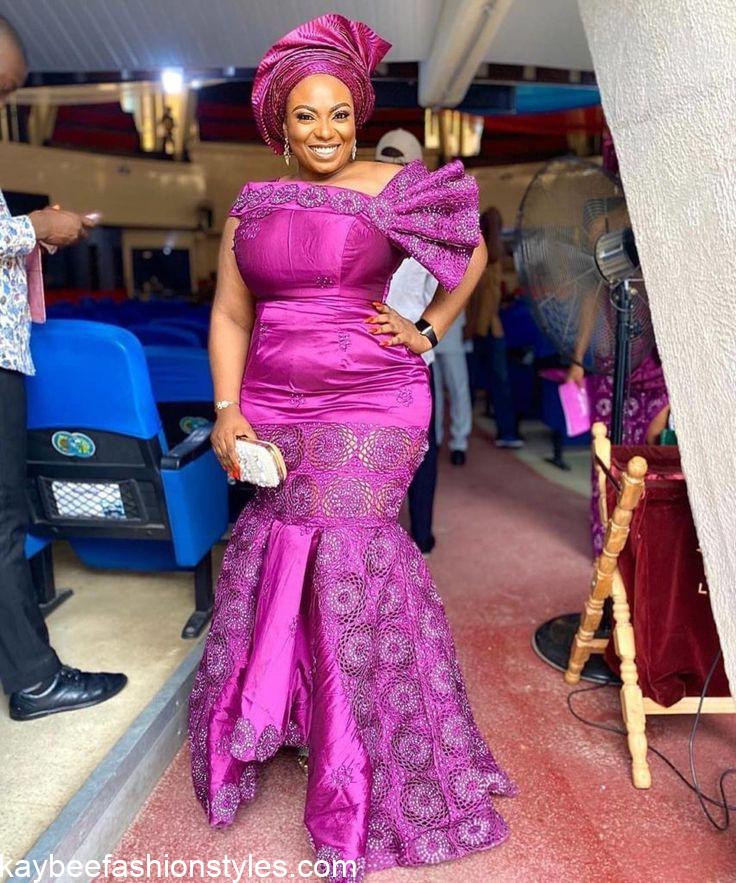 Latest Matured Lace Gown Styles for Mothers 