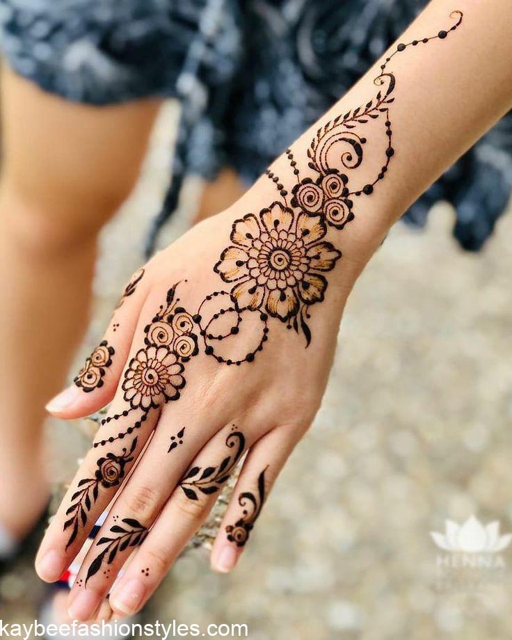 20 Simple Henna Designs in Nigeria