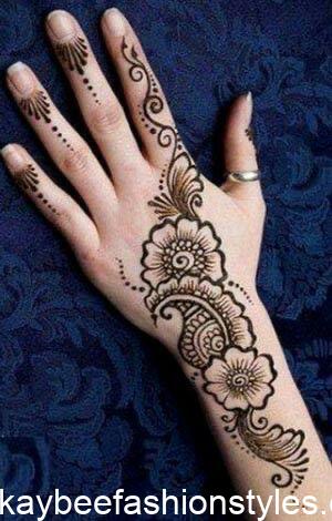 20 Simple Henna Designs in Nigeria