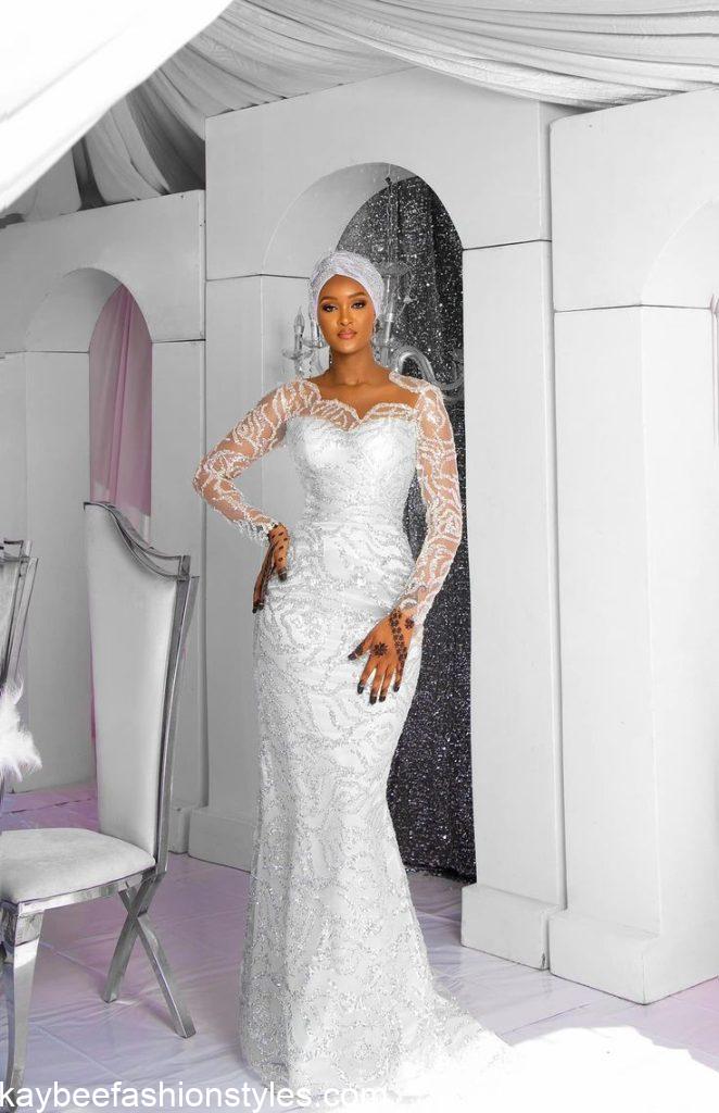 Best White Lace Styles for Ladies