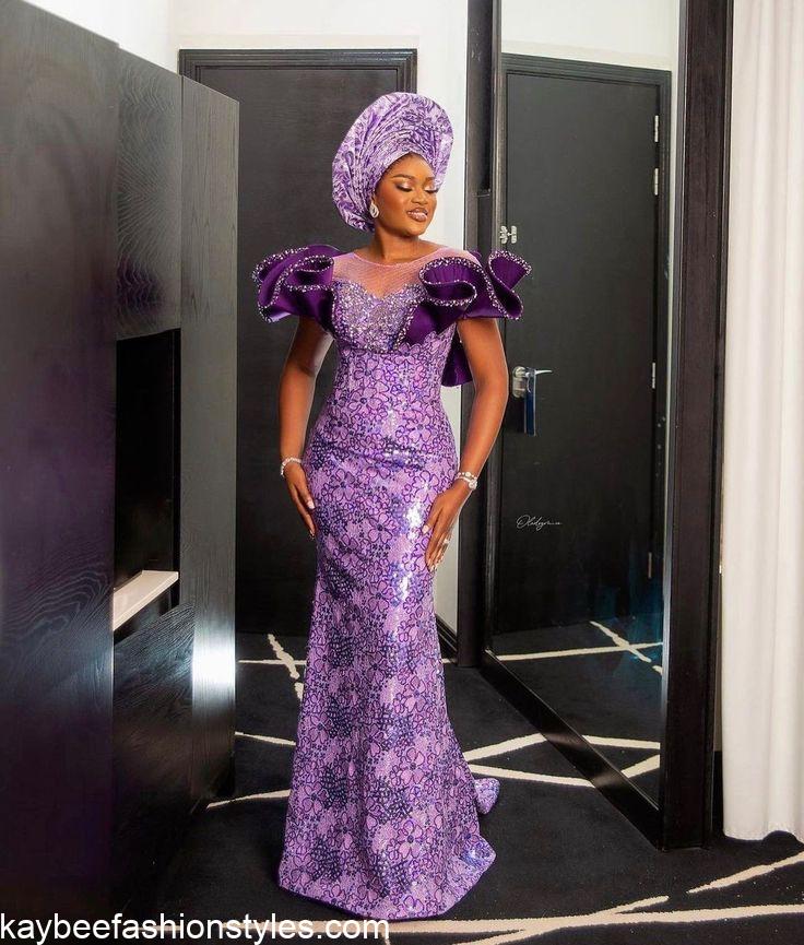 Lace Gown Styles for Christmas