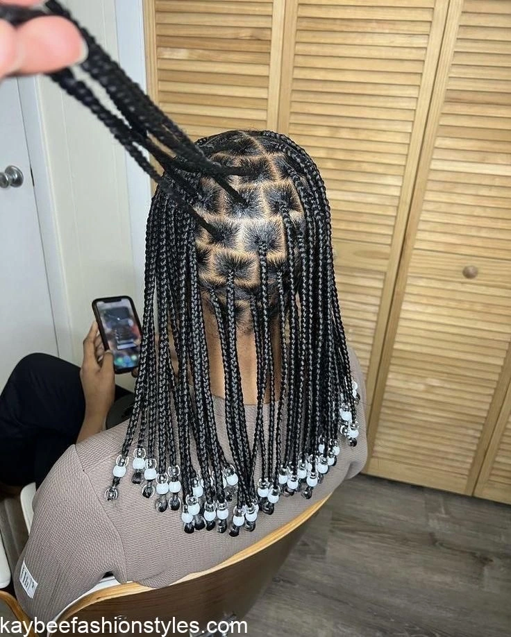 Short Hairstyles With Attachment For Ladies