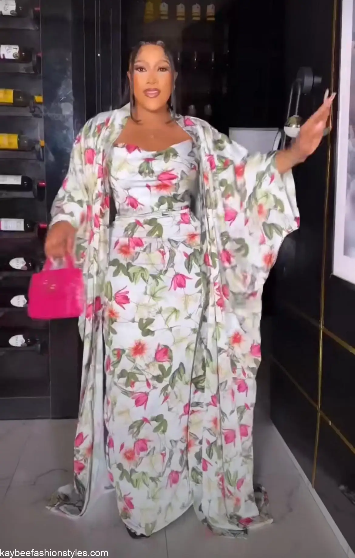 Two Piece Material Styles for Ladies