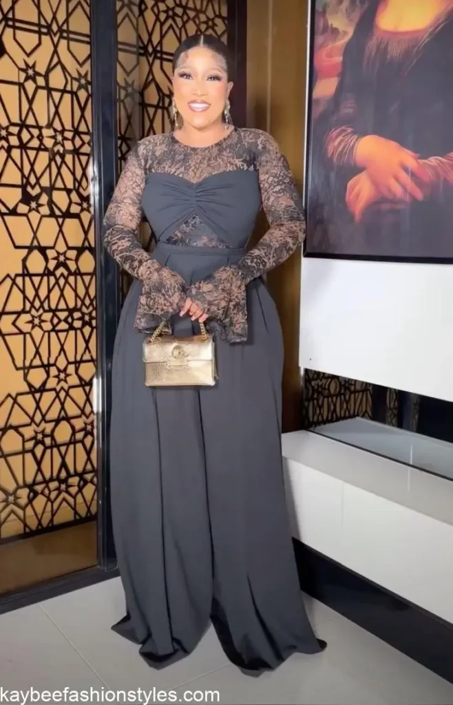 Latest Material Jumpsuit Styles for Ladies