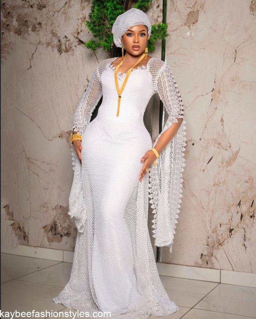 Latest White Lace Asoebi Styles
